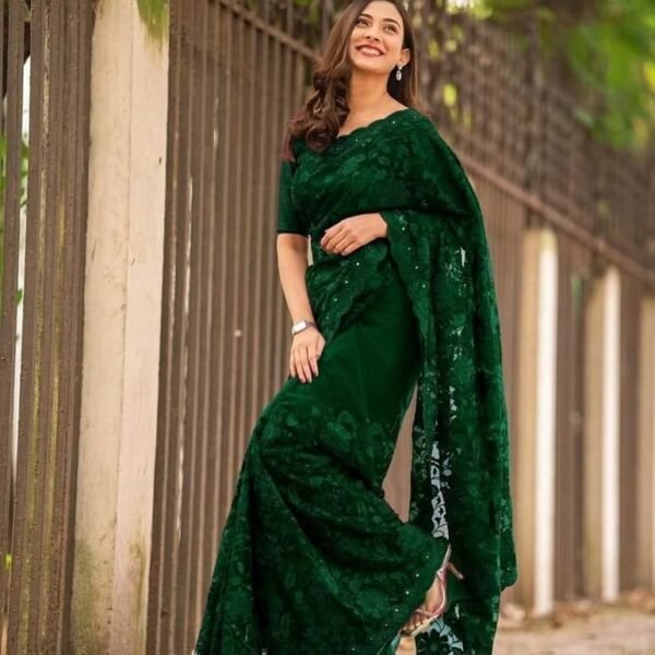 প্রিমিয়াম অর্গানজা ফ্যাব্রিক এমব্রয়ডারি করা পার্টি শাড়ি